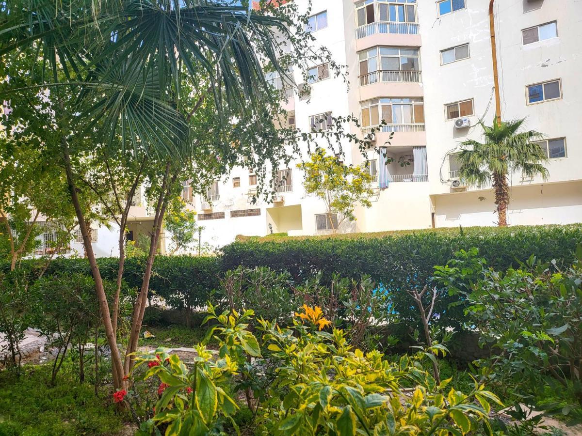 Apartments 1000 And 1 Night Redsealine Хургада Екстериор снимка